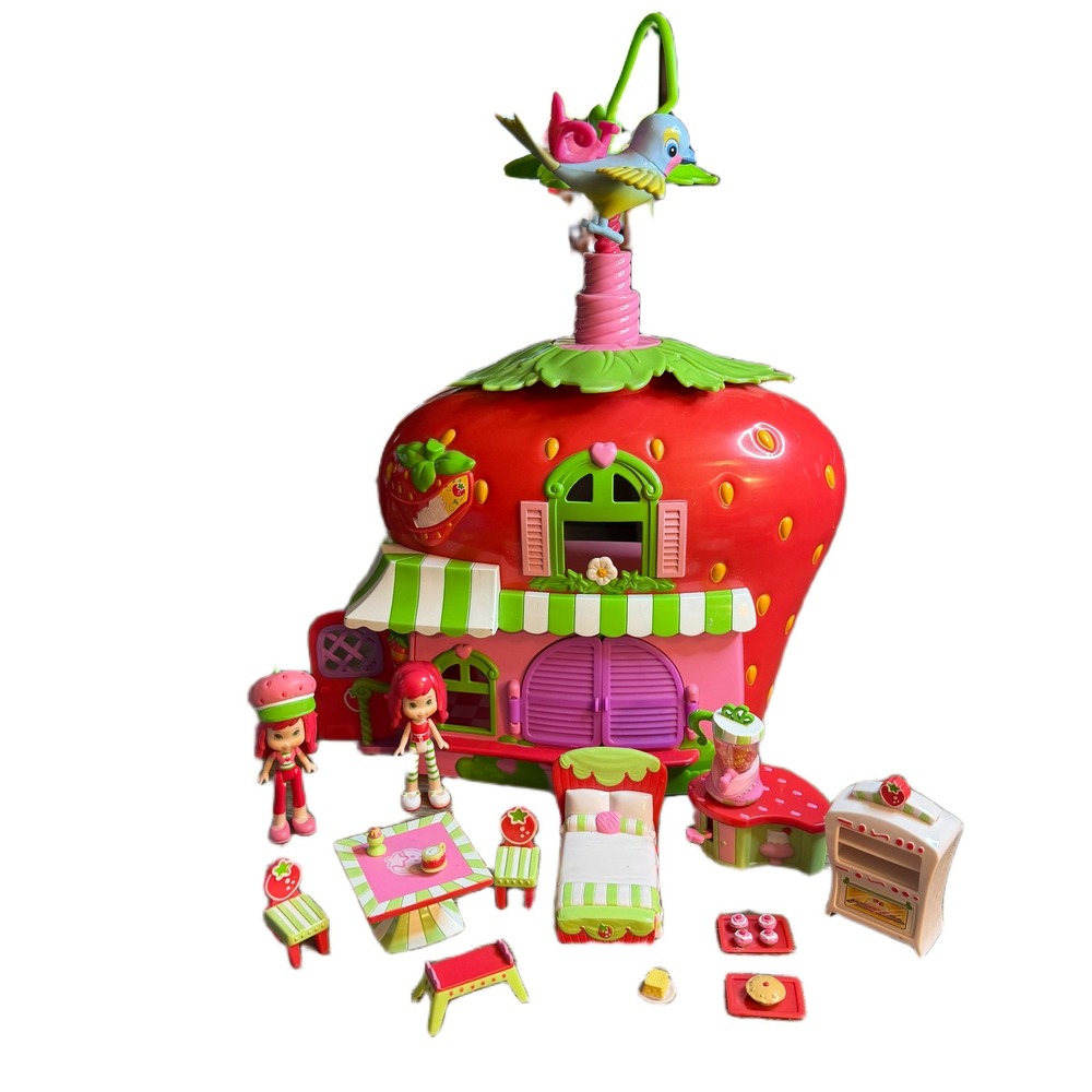 Strawberry Shortcake Berry Cafe Playset with Dolls Furniture and Accessories